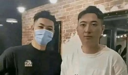 托尼吃瓜群,揭秘娱乐圈幕后故事