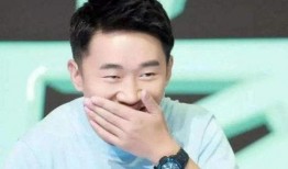 杨迪女友吃瓜,网友热议不断