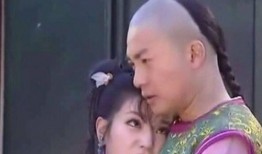 富翁吃瓜的故事,一场财富与智慧的较量