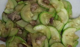 吃小瓜的做法,轻松学会吃小瓜的秘诀