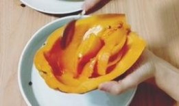 补鞋胶吃瓜,一场吃瓜群众的趣味观察