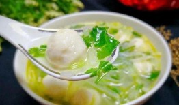 吃瓜鱼丸汤,吃瓜鱼丸汤的独特风味之旅