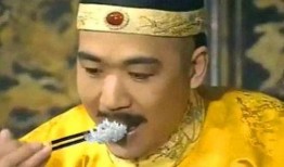 月生沧海皇帝吃瓜,皇帝的瓜田奇遇记