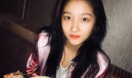 吃瓜服写真,揭秘吃瓜服写真背后的时尚传奇