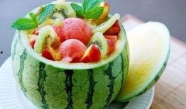 分享吃瓜犯罪吗,揭秘分享吃瓜可能涉及的犯罪风险