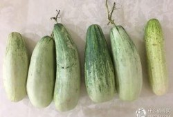 假装实际在吃瓜