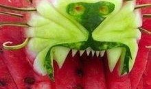 爱牛吃瓜,揭秘动物界的趣味食性之谜