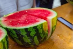 梦见在学校吃瓜,一场梦境中的甜蜜回忆