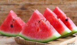 瓜婆娘吃西瓜,瓜婆娘的甜蜜西瓜之旅