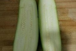 坐月子吃角瓜好,角瓜助力产后恢复，营养美味两不误