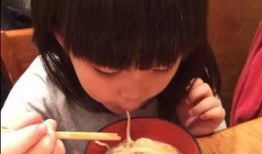 吃瓜兮兮的照片,揭秘娱乐圈幕后故事