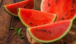 中羽在线吃瓜,揭秘羽毛球圈里的那些“吃瓜”趣事