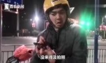 德运吃瓜小哥视频,揭秘网红背后的真实生活